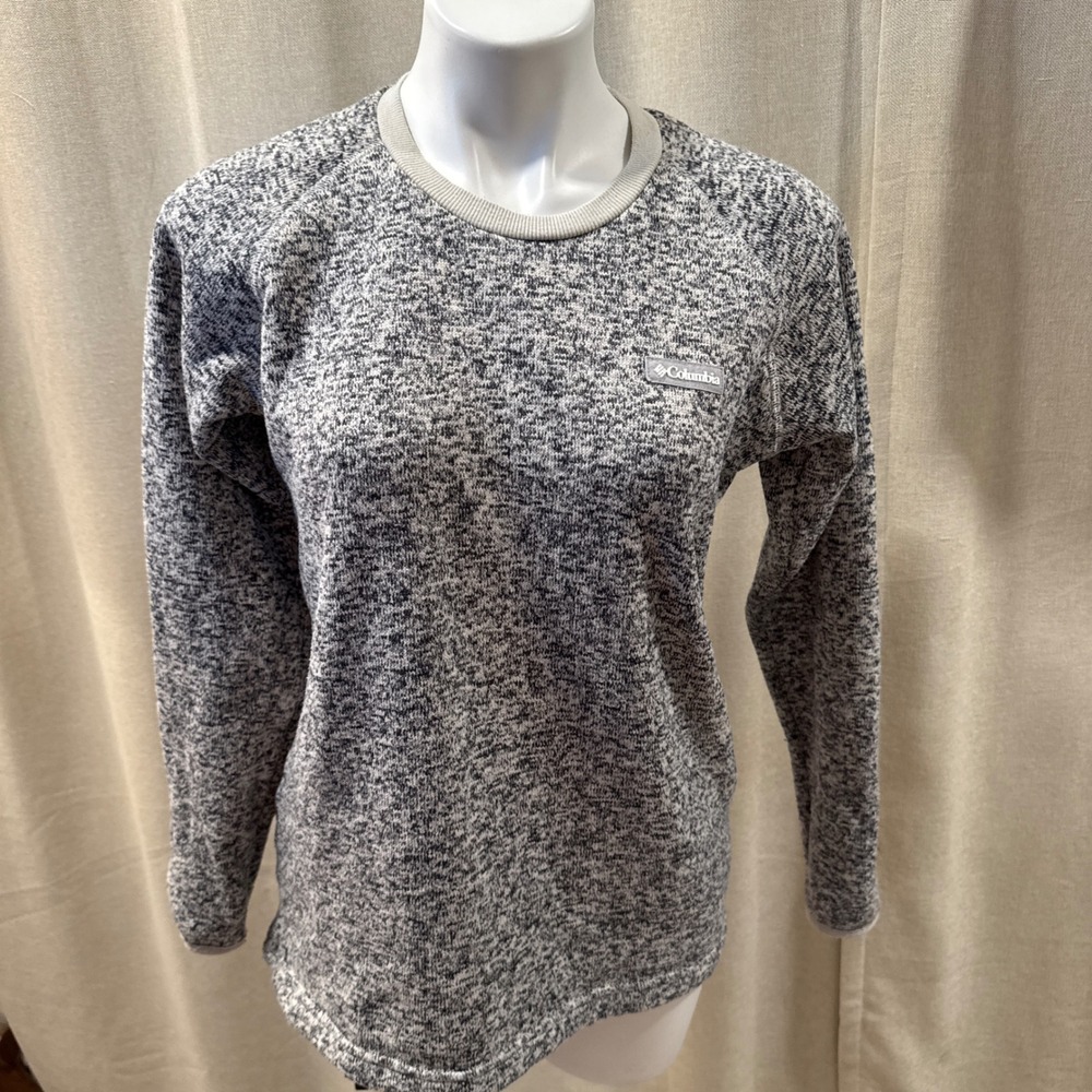 Columbia Women's Sweater Gray Long‎ Sleeve Crew Neck Outdoor Pullover Top